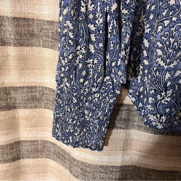 Lucky Brand Blue Top Size Small - Picture 3 of 6